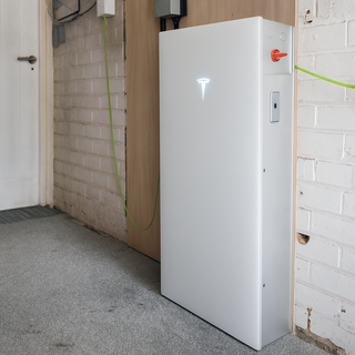 Tesla Powerwall 3 — 13.5 kWh Whole-Home Battery Backup